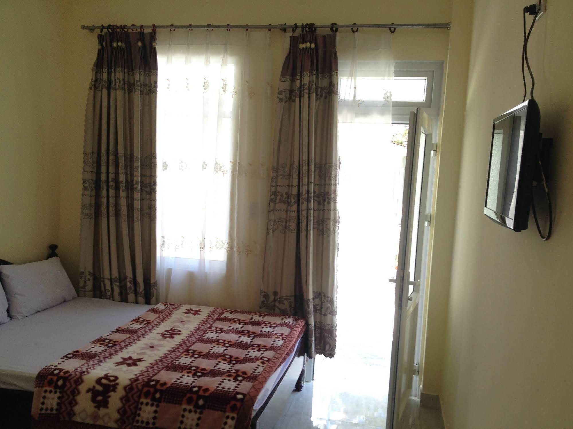 Phuong Hong Guesthouse Νταλάτ Εξωτερικό φωτογραφία